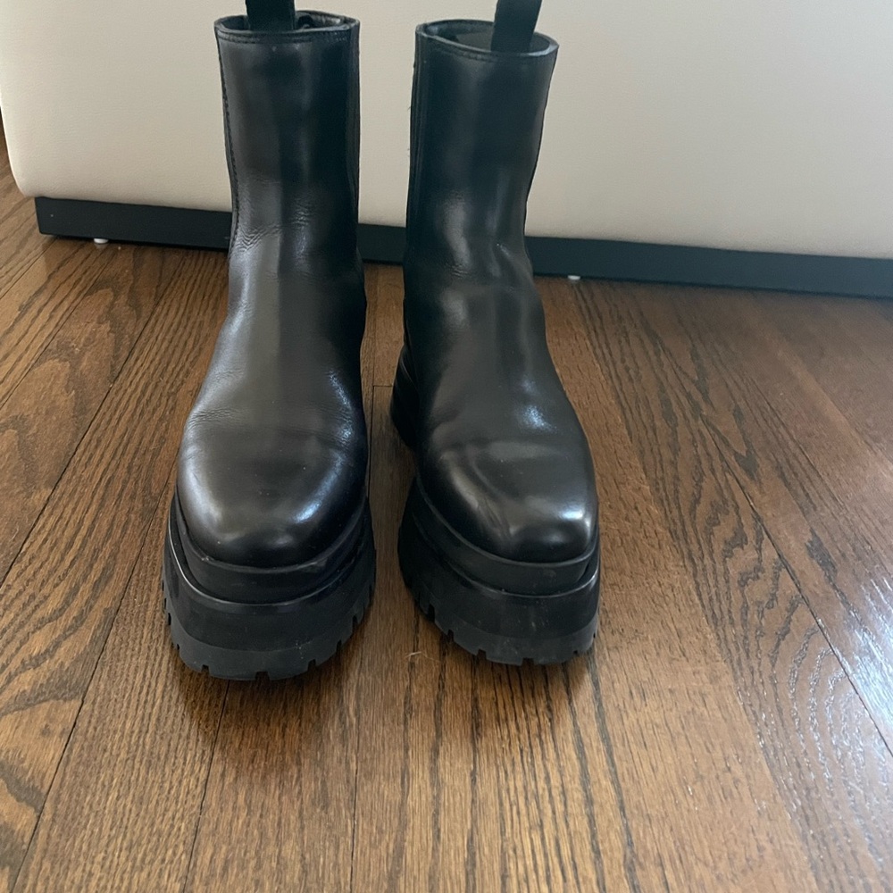 Loeffler Randall Black Chelsea Boots - Picture 6 of 10
